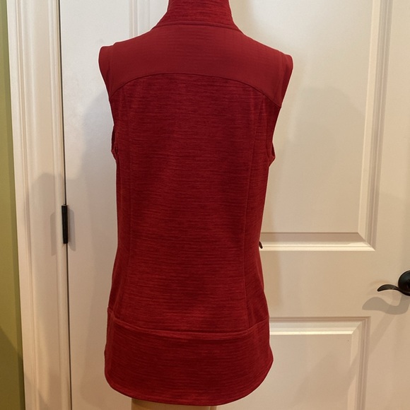 macpac vest - Picture 6 of 8